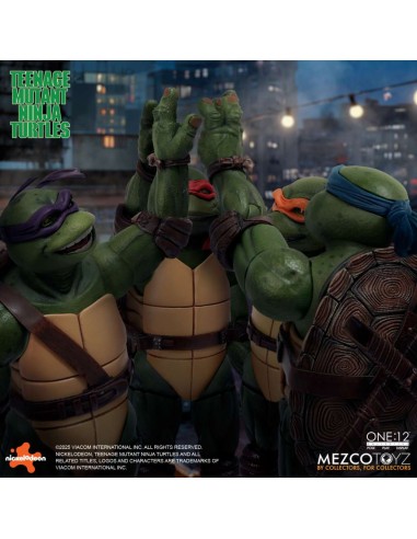 Mezco Toys Teenage Mutant Ninja...