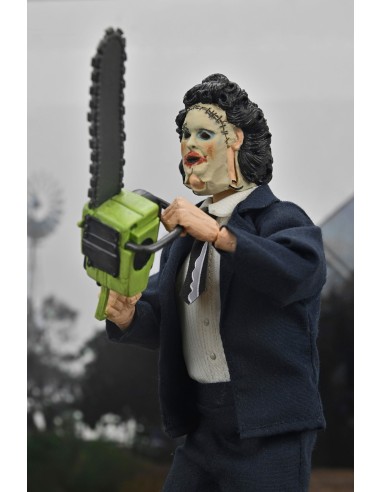 Texas Chainsaw Massacre Clothed...