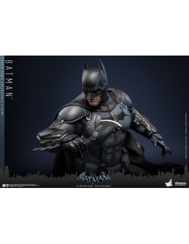 Hot Toys Batman Arkham Origins...
