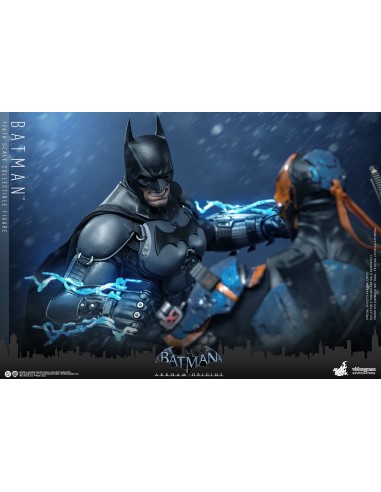 Hot Toys Batman Arkham Origins...