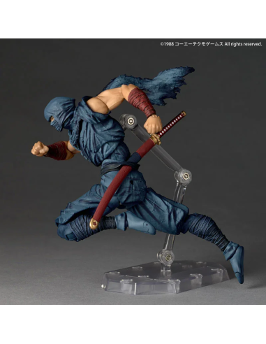 Revoltech Ryu Hayabusa Ninja Gaiden