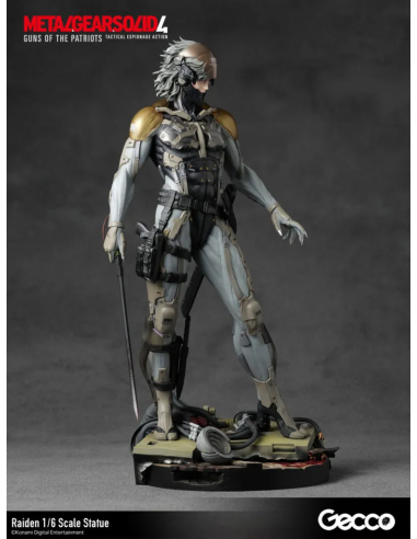 Metal Gear Solid 4 Raiden Guns Of The...