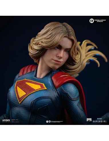 Supergirl (2026) Art Scale Statua...