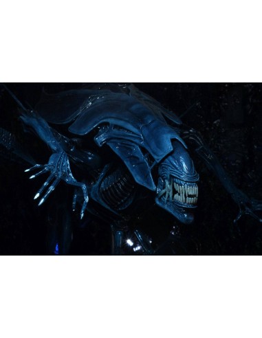 Alien Xenomorph Queen Ultra Deluxe...